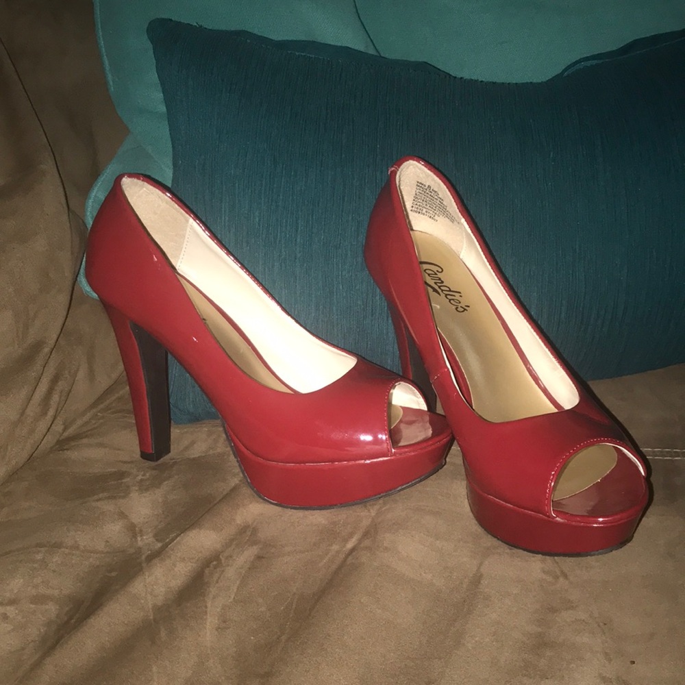 Fire engine red platform pumps. Hot!!!!